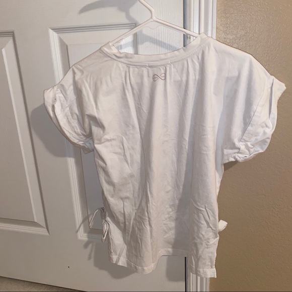 Lace up shirt - Picture 2 of 3